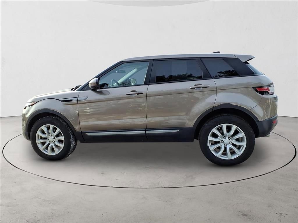 Used 2019 Land Rover Range Rover Evoque SE image 7
