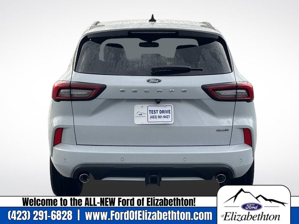 New 2026 Ford Escape ST-Line Elite w/ Class II Trailer Tow Package image 4