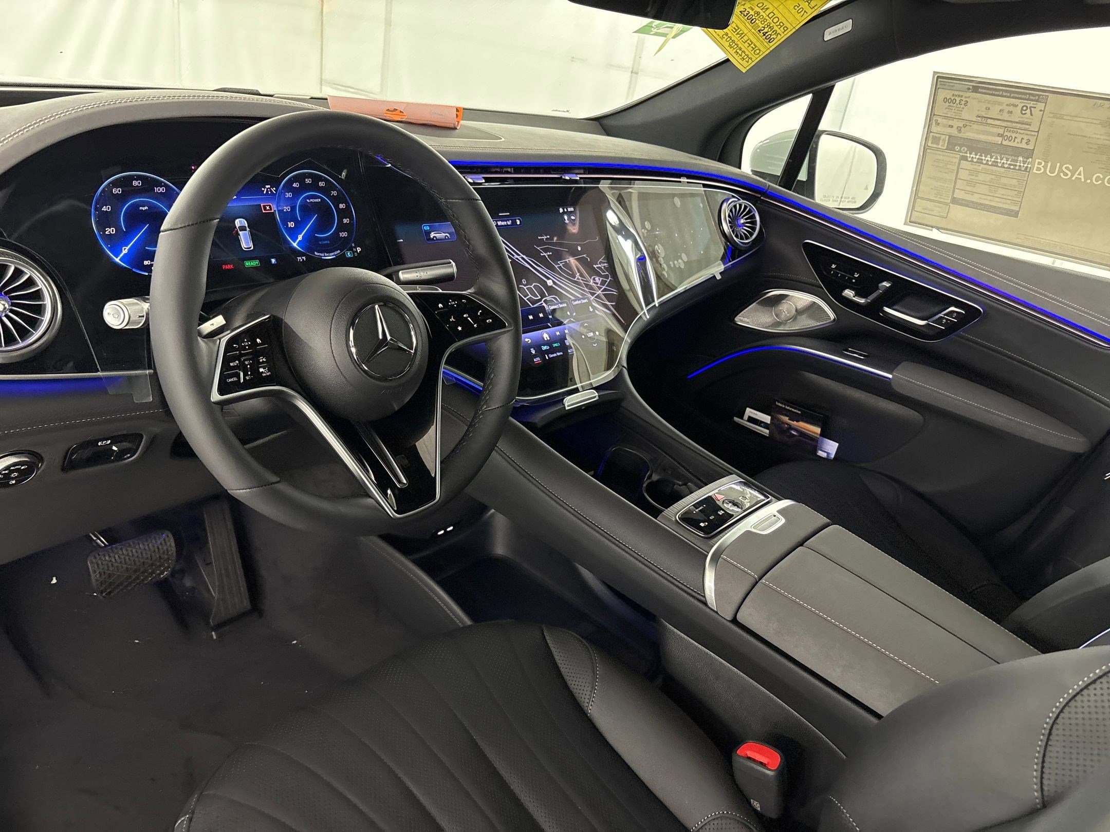 New 2026 Mercedes-Benz EQS 400 4MATIC SUV image 4