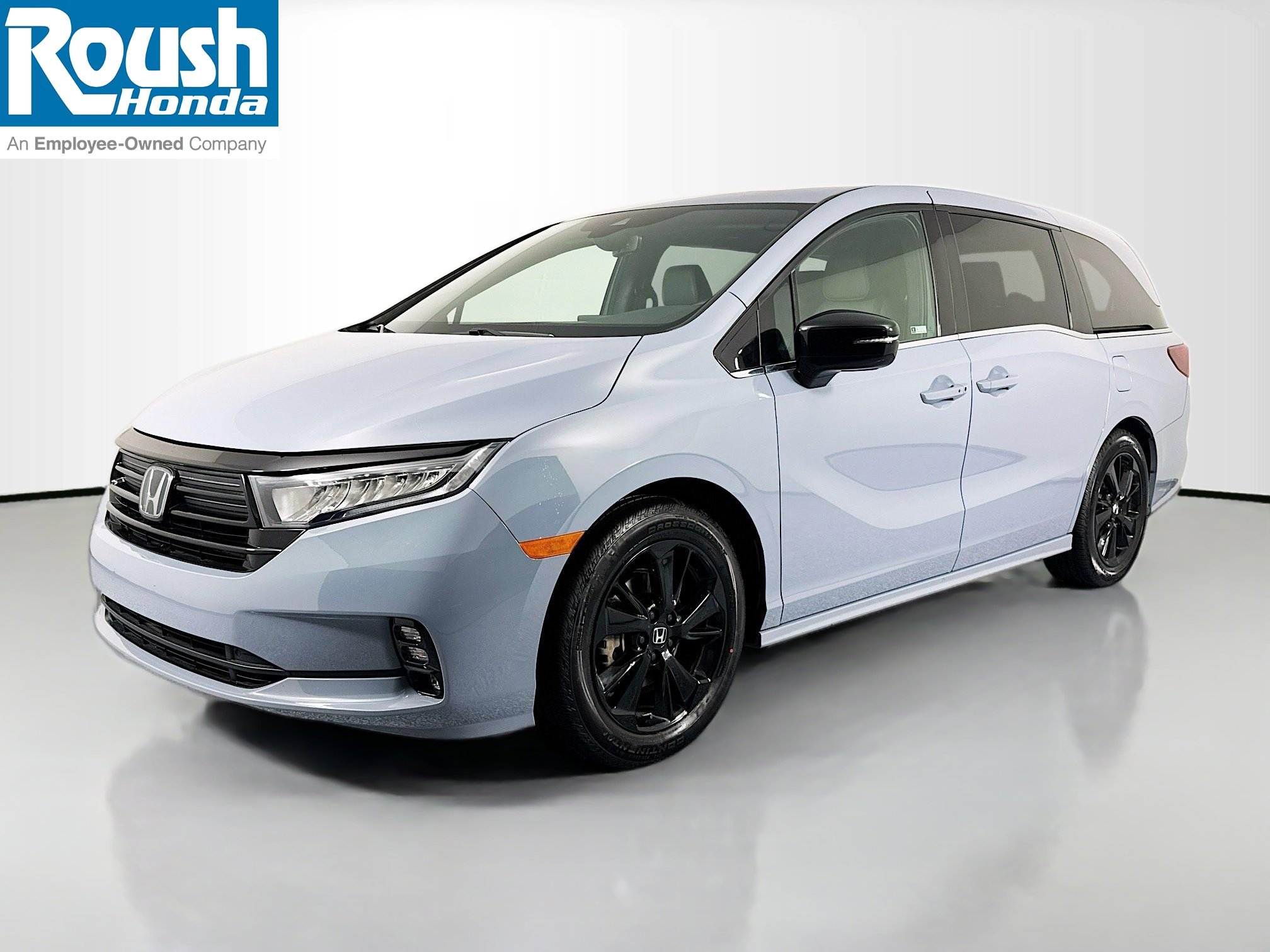 Certified 2023 Honda Odyssey Sport image 1
