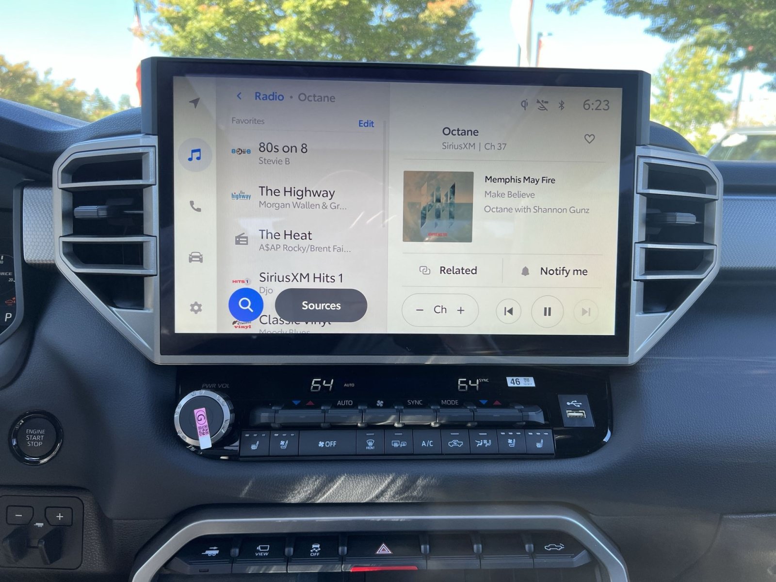 New 2026 Toyota Tundra Limited AWD/4WD image 18