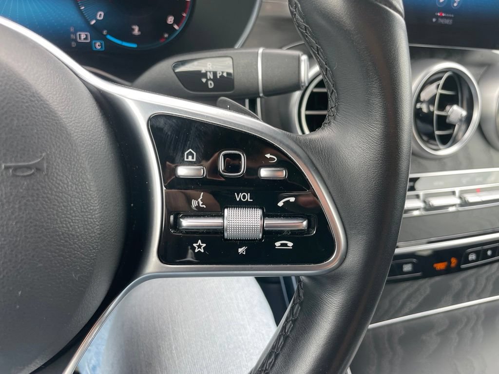 Used 2022 Mercedes-Benz GLC 300 4MATIC image 21