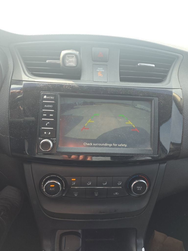 Used 2019 Nissan Sentra S image 14