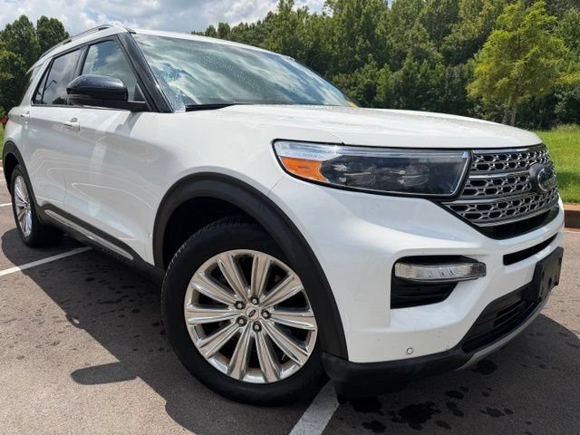 Used 2021 Ford Explorer Limited w/ Equipment Group 301A RWD image 2