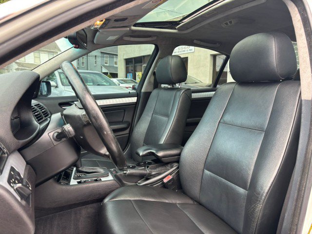 Used 2005 BMW 330i 330i image 12