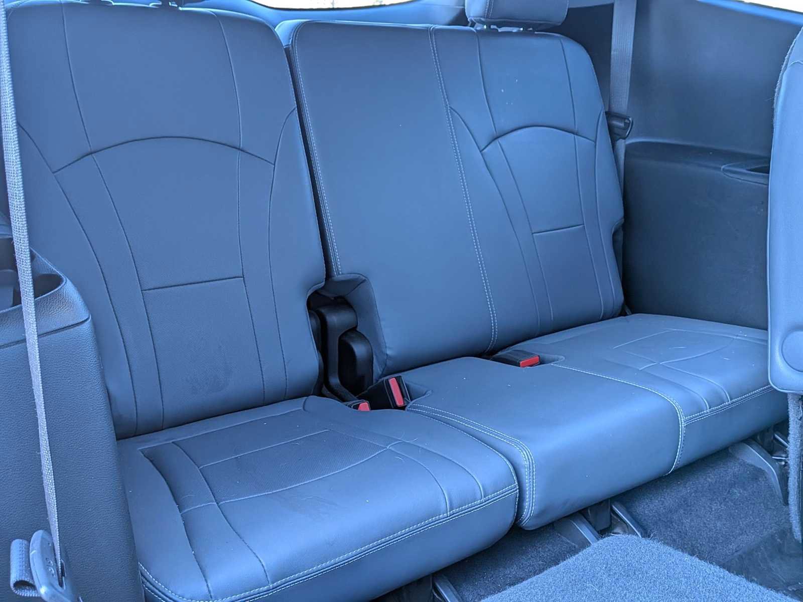 Used 2020 Buick Enclave Essence w/ Sound and Sites Package image 20