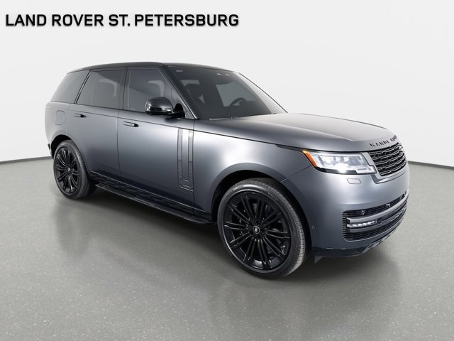 Certified 2025 Land Rover Range Rover Autobiography image 3