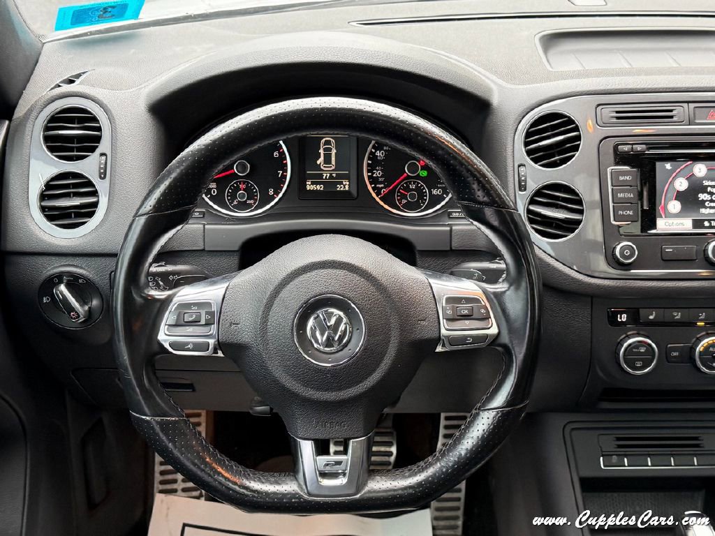 Used 2014 Volkswagen Tiguan R-Line AWD/4WD image 22