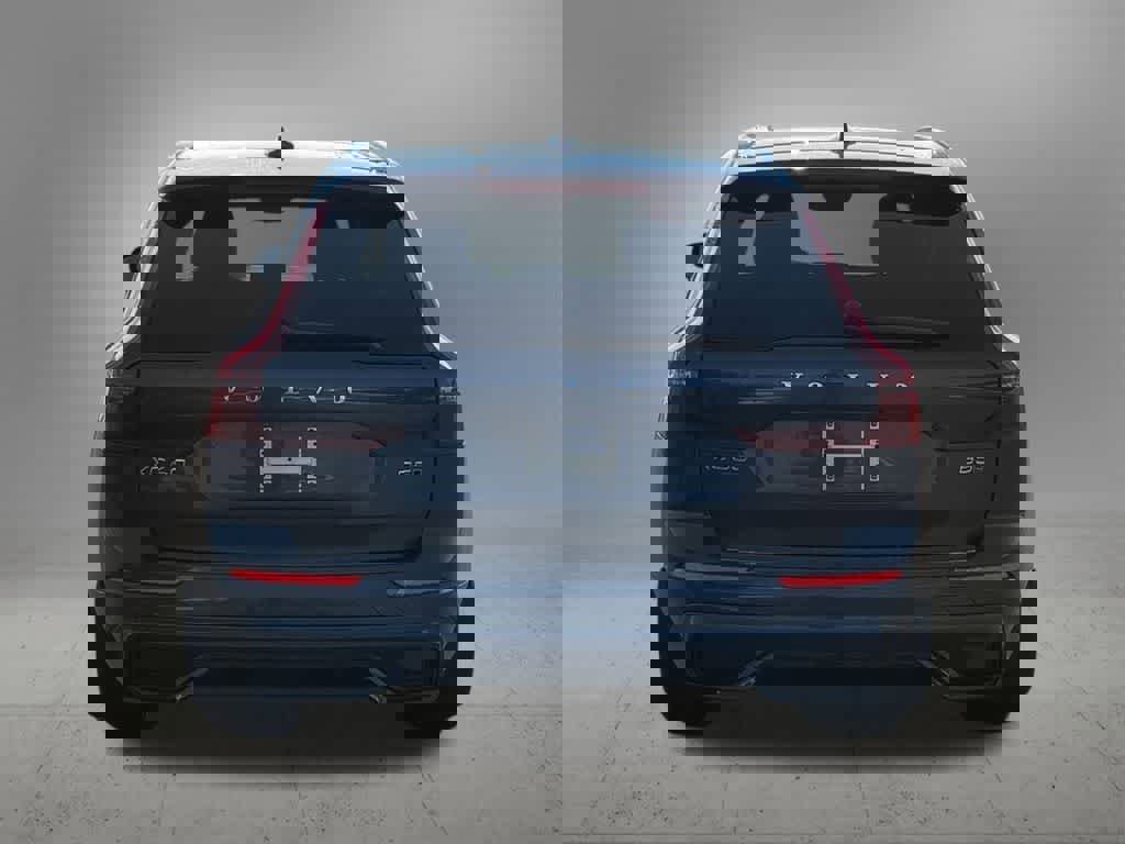 New 2026 Volvo XC60 B5 Core w/ Protection Package Premier image 5