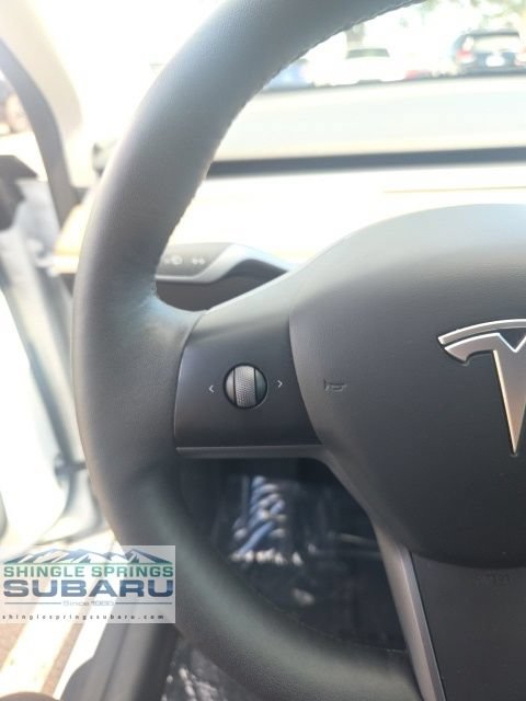 Used 2023 Tesla Model Y Long Range AWD/4WD image 30