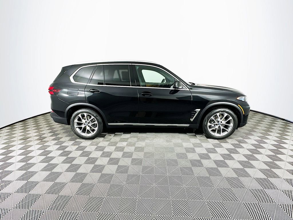 New 2026 BMW X5 xDrive40i image 10