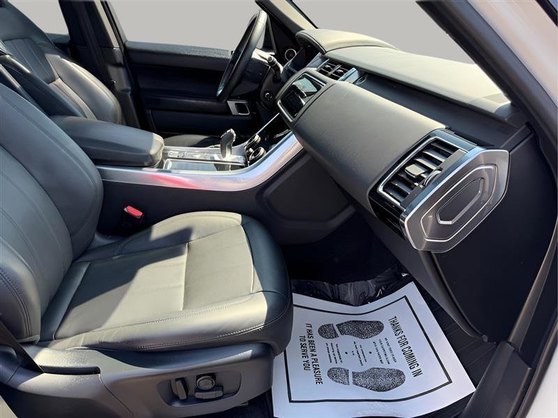 Used 2019 Land Rover Range Rover Sport HSE AWD/4WD image 37