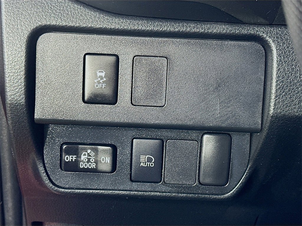 Used 2023 Toyota Tacoma SR5 image 21