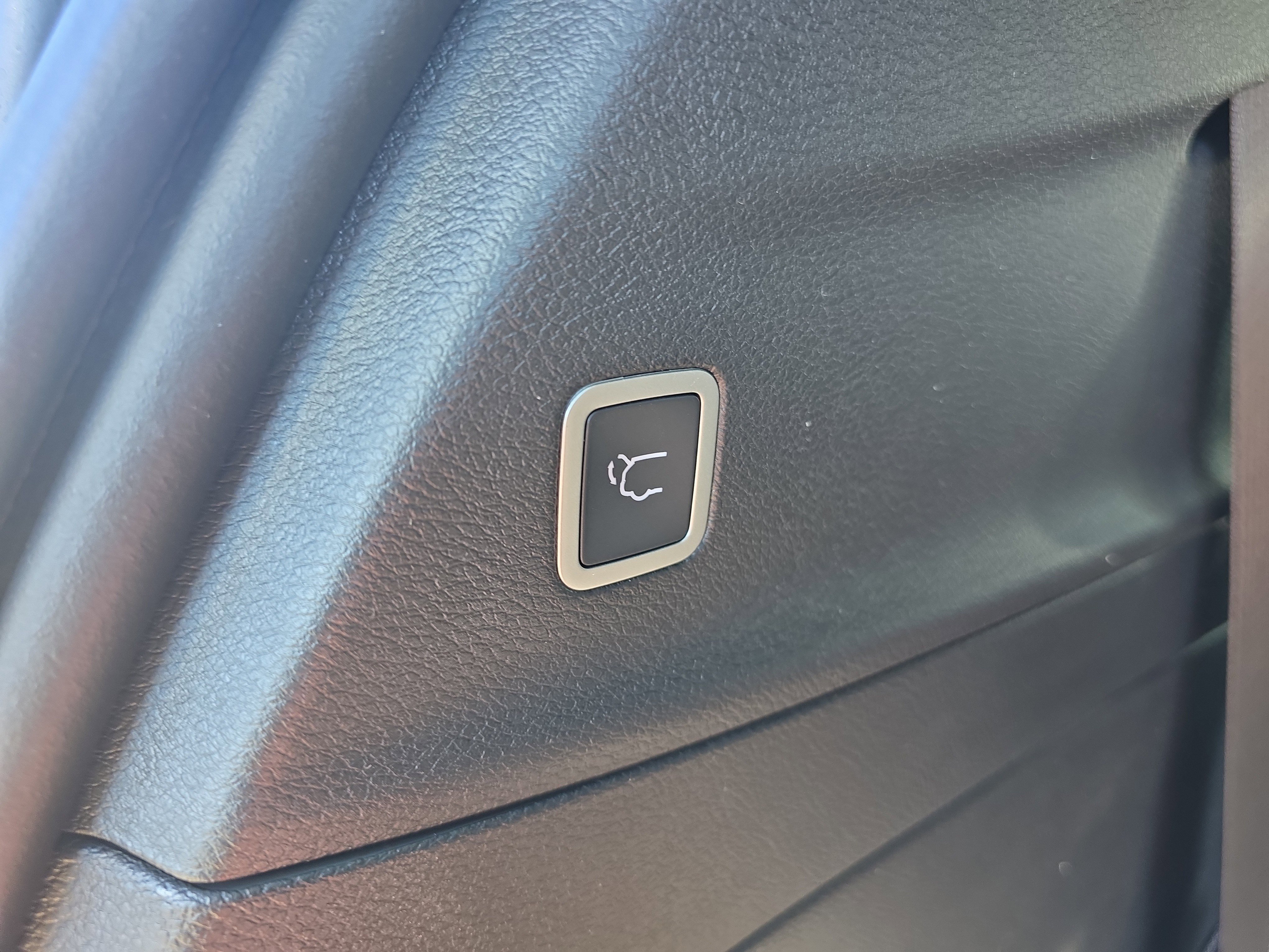 New 2026 Chrysler Pacifica Select image 6