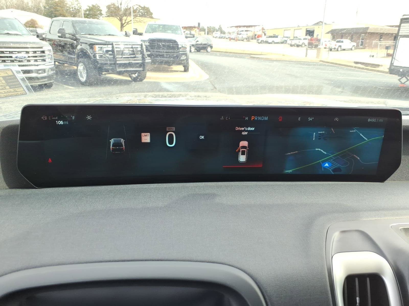 Used 2025 Ford Expedition Active image 19