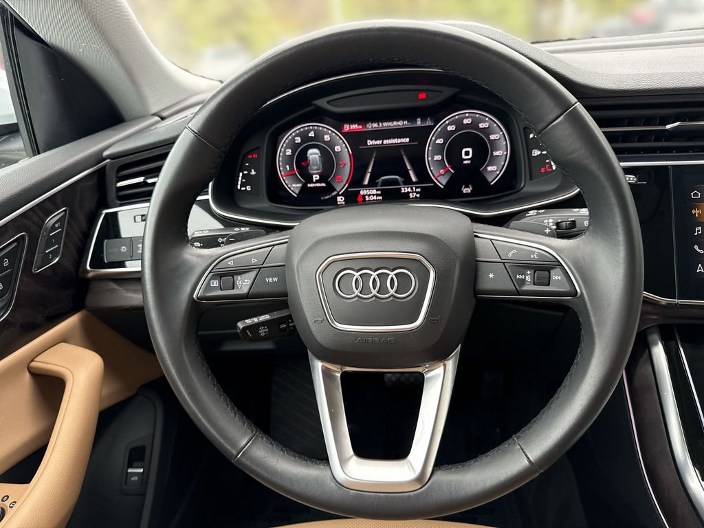 Used 2021 Audi Q8 Premium Plus w/ Premium Plus Package image 11