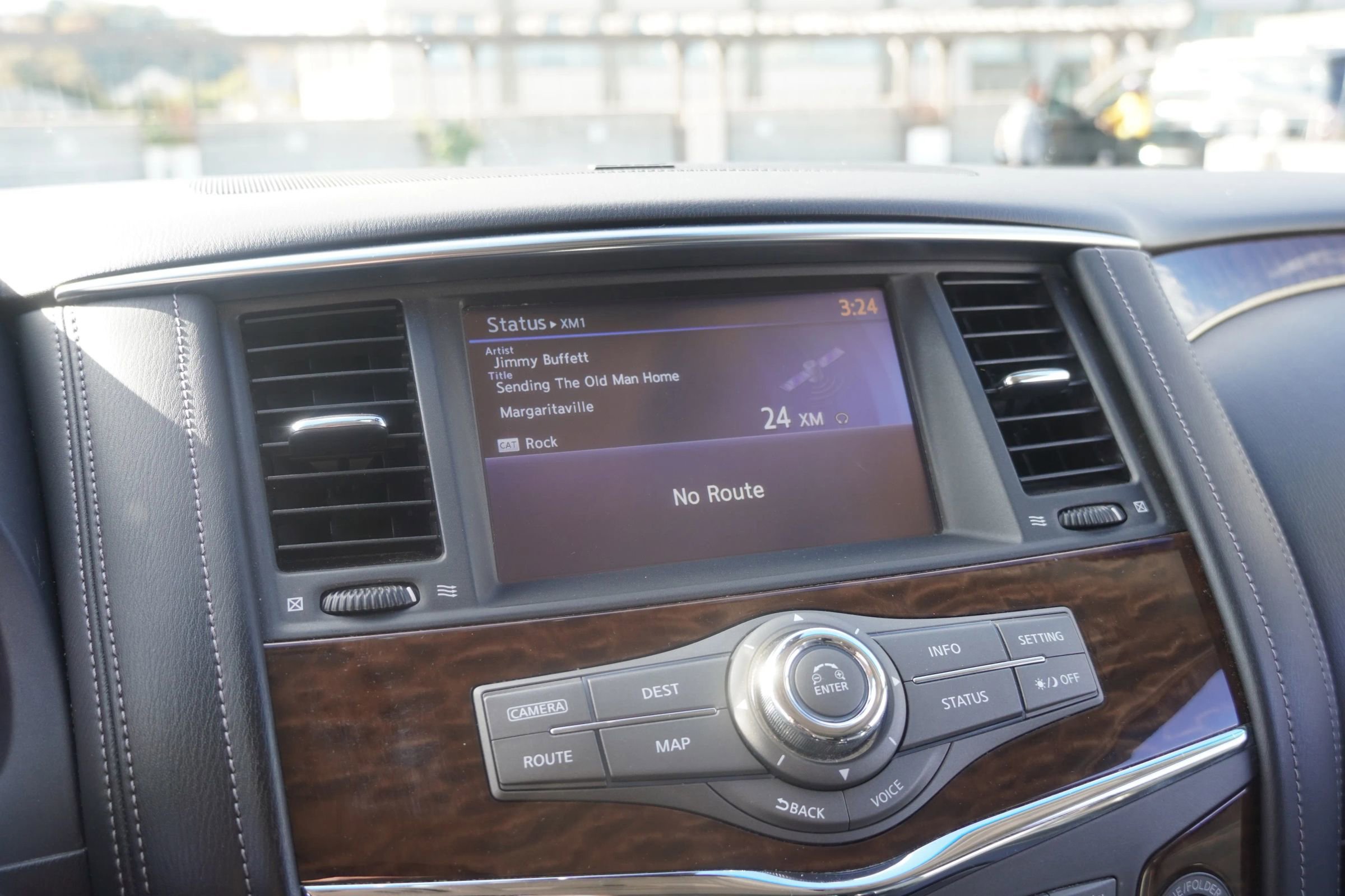 Used 2017 Nissan Armada Platinum w/ Captain Seat Package image 28