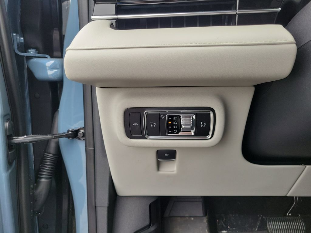 New 2026 Lincoln Nautilus Premier w/ Equipment Group 102A AWD/4WD image 22