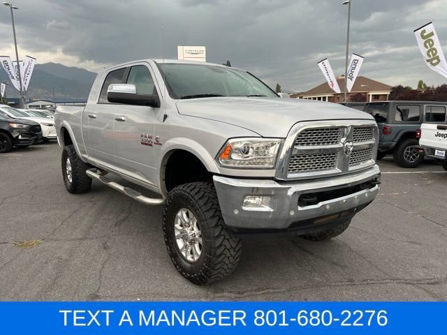 Used 2017 RAM 3500 Laramie w/ Convenience Group AWD/4WD image 10