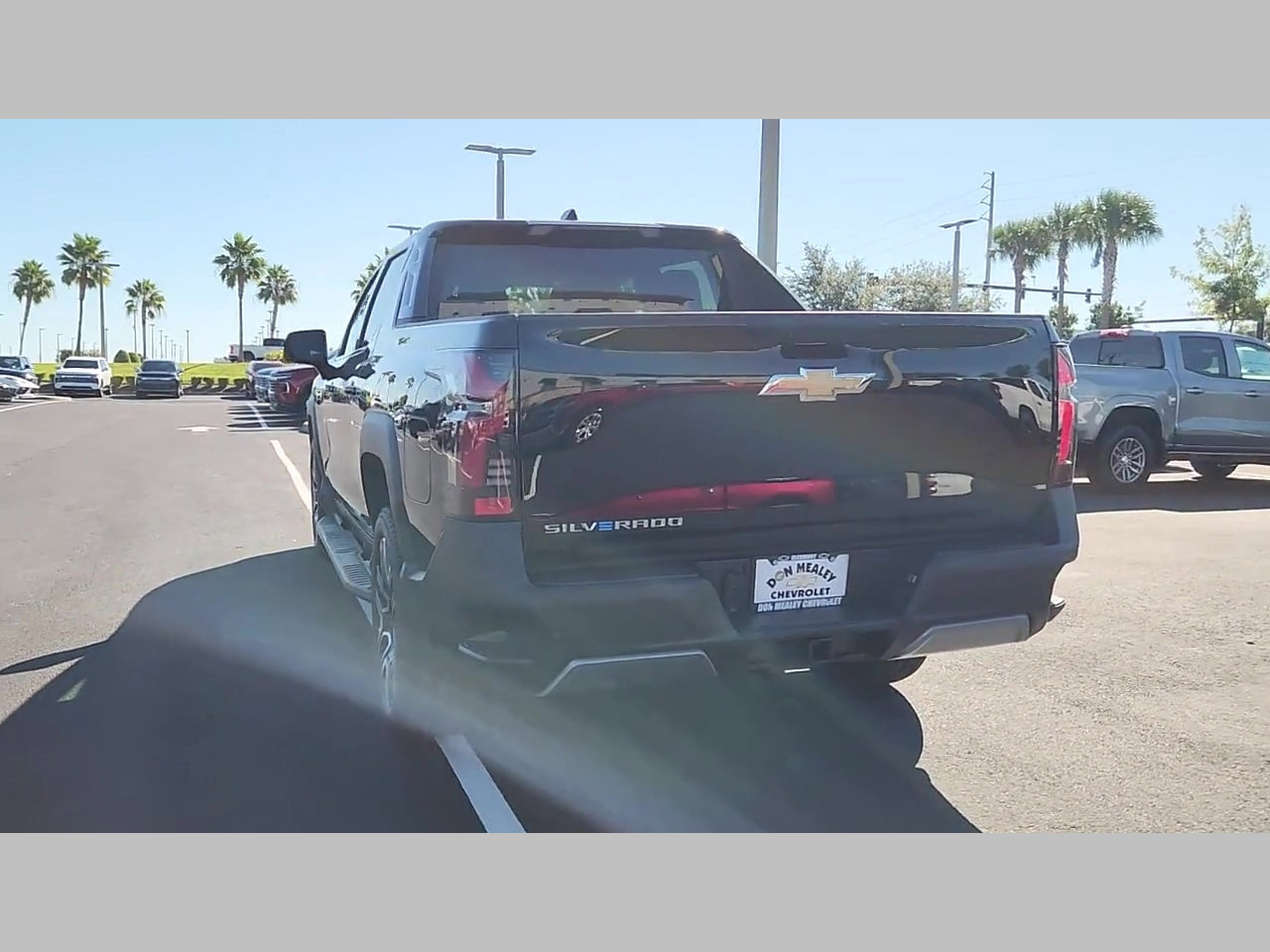 New 2026 Chevrolet Silverado EV LT image 18
