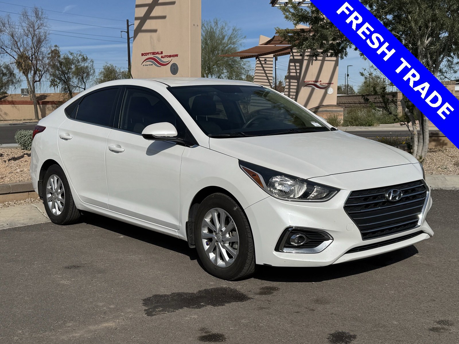 Used 2020 Hyundai Accent SEL image 1