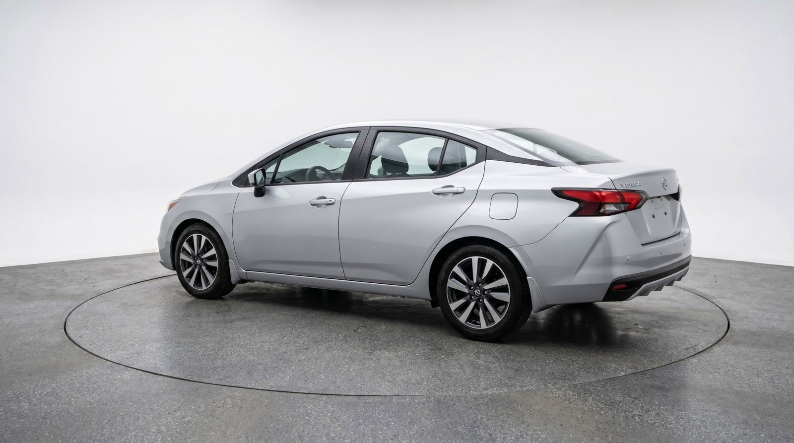 Used 2025 Nissan Versa SV FWD image 6