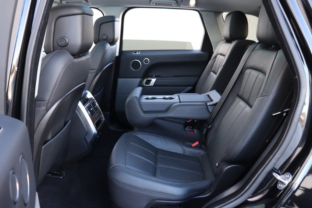 Used 2022 Land Rover Range Rover Sport SE AWD/4WD image 21