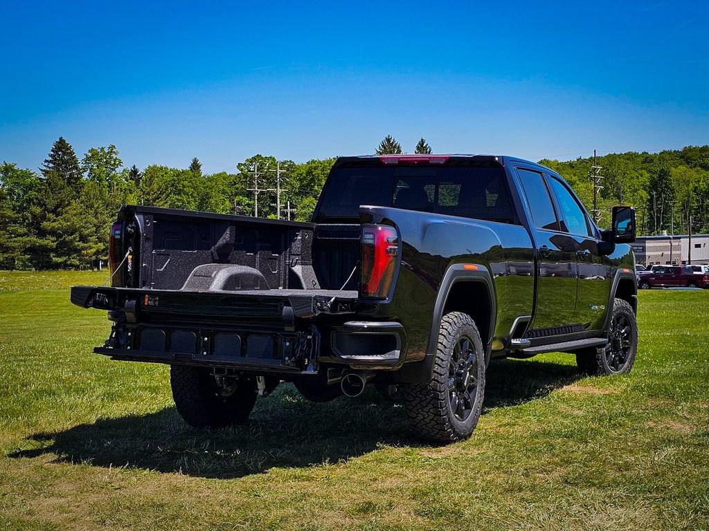 New 2026 GMC Sierra 3500 AT4 w/ AT4 Premium Plus Package AWD/4WD image 4