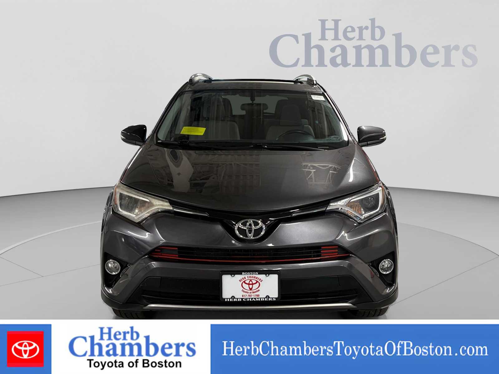Used 2016 Toyota RAV4 XLE AWD/4WD image 2
