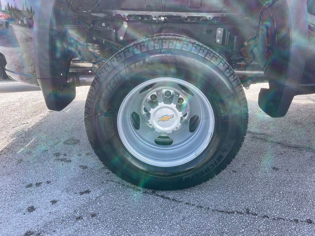 New 2026 Chevrolet Silverado 3500 W/T image 30
