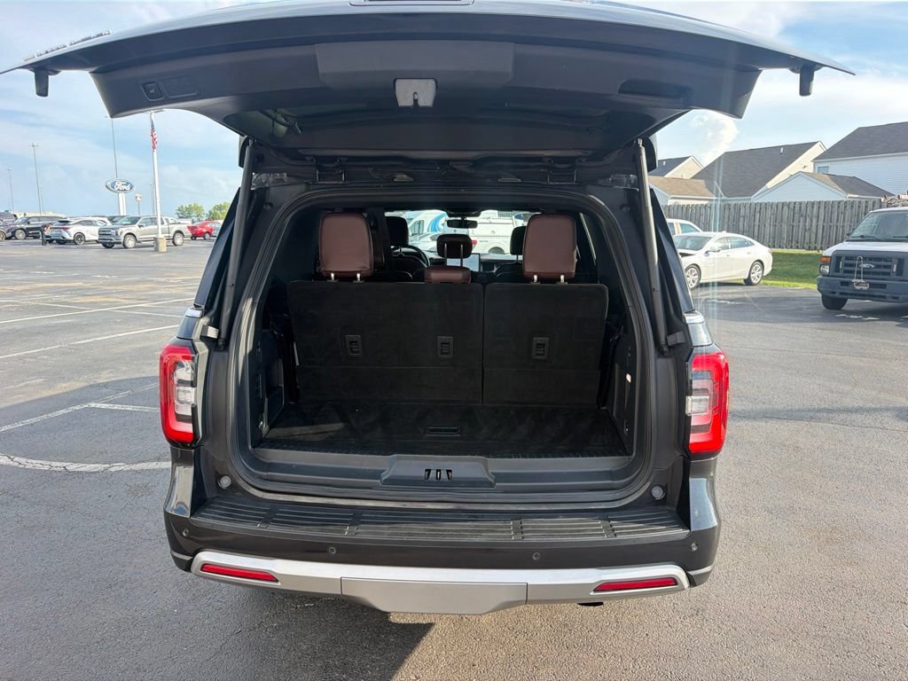 Used 2022 Ford Expedition Limited AWD/4WD image 53