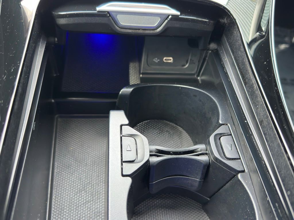 Used 2023 Mercedes-Benz C 300 Sedan image 50