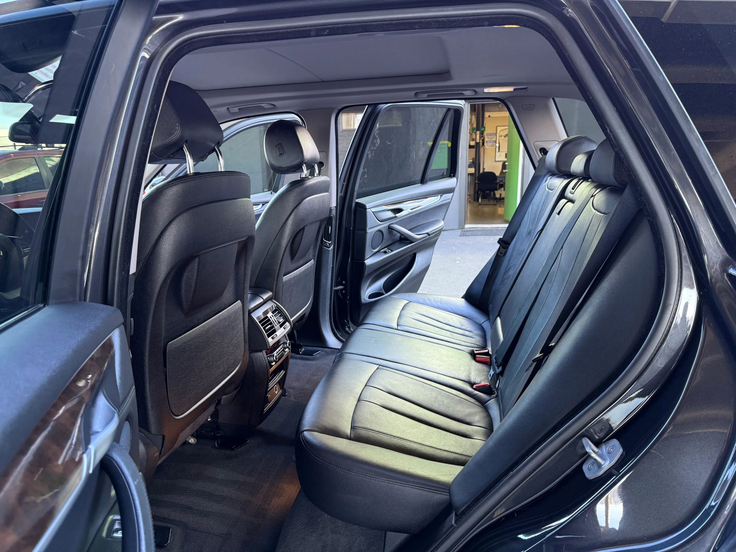 Used 2015 BMW X5 xDrive35i image 14