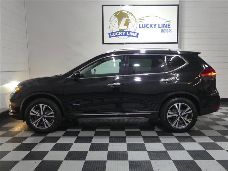 Used 2017 Nissan Rogue SL w/ SL HEV Premium Package image 7