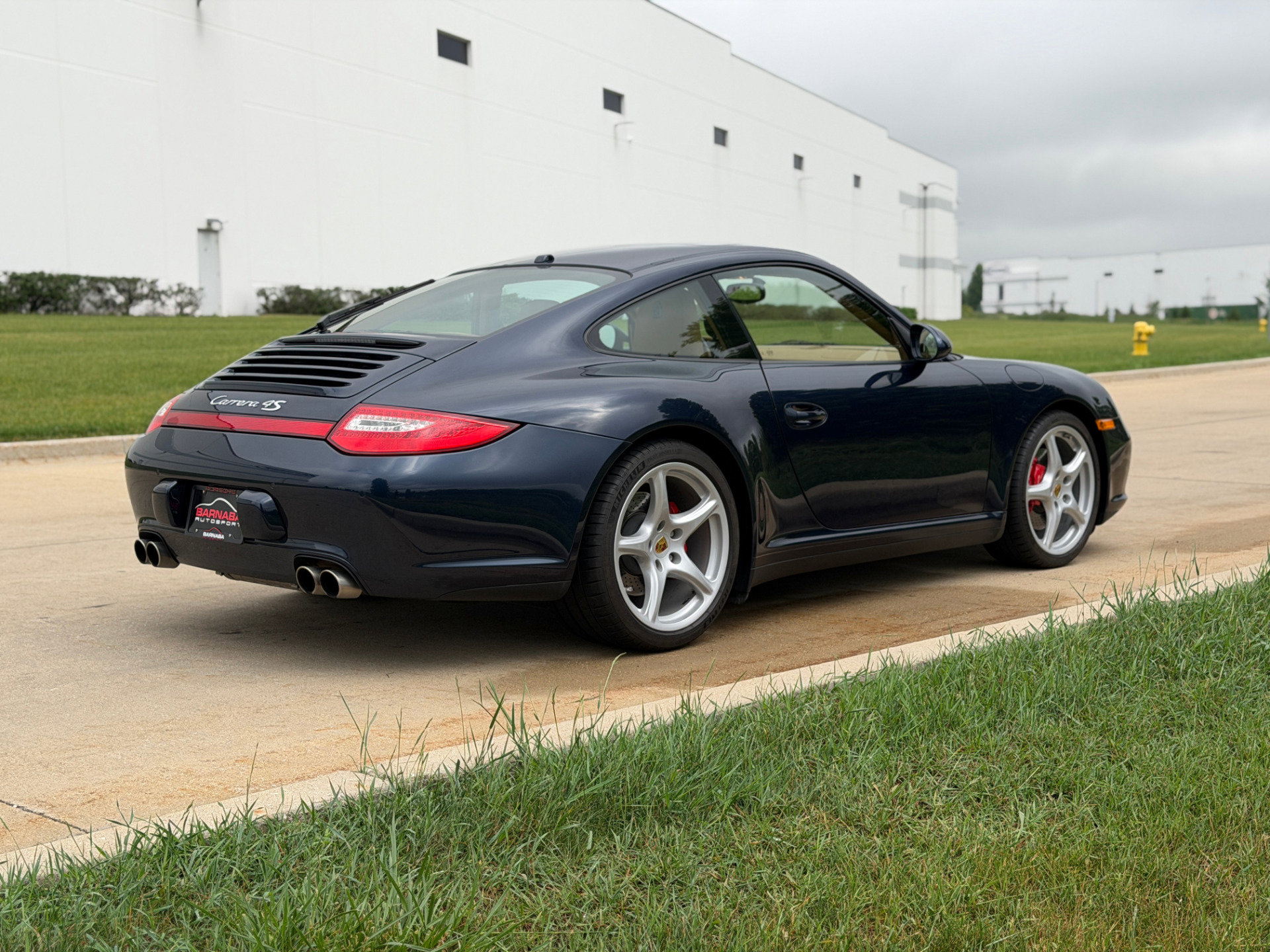 Used 2011 Porsche 911 Carrera 4S AWD/4WD image 7