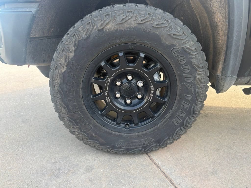 Used 2024 GMC Sierra 1500 AT4X w/ AT4X AEV Edition AWD/4WD image 6