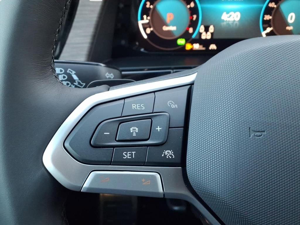 New 2026 Volkswagen Atlas SEL Premium R-Line image 16