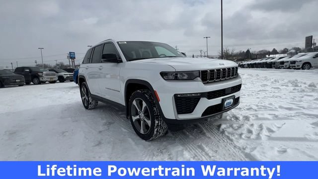 New 2026 Jeep Grand Cherokee Limited AWD/4WD image 2