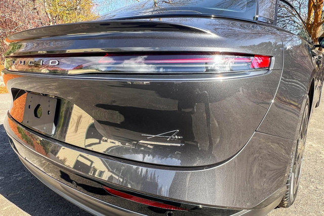 Used 2025 Lucid Air Grand Touring image 32