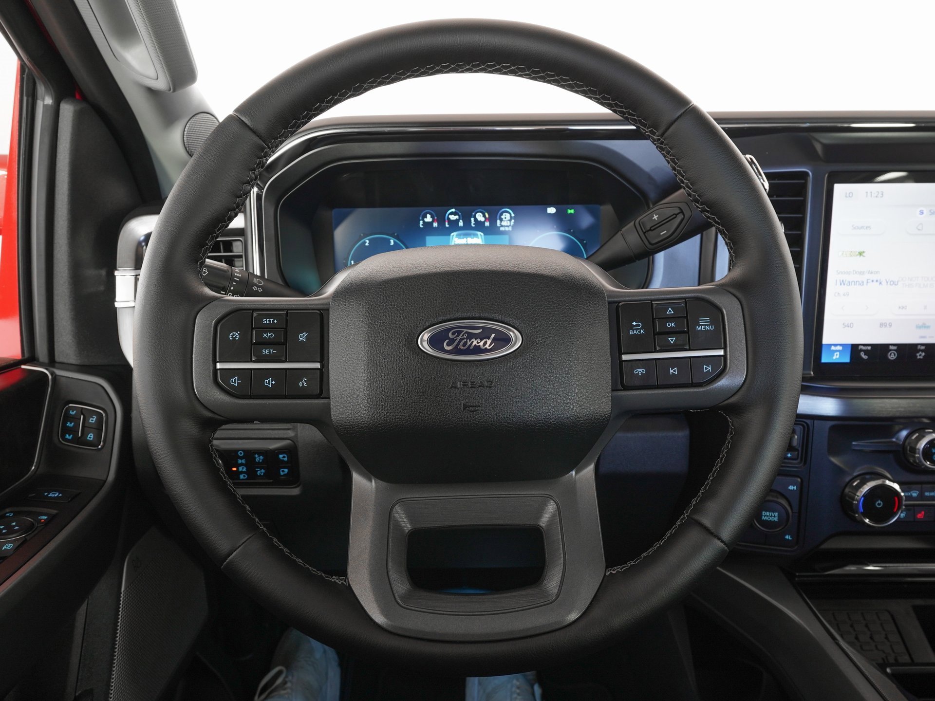 Used 2026 Ford F450 Lariat w/ FX4 Off-Road Package image 15