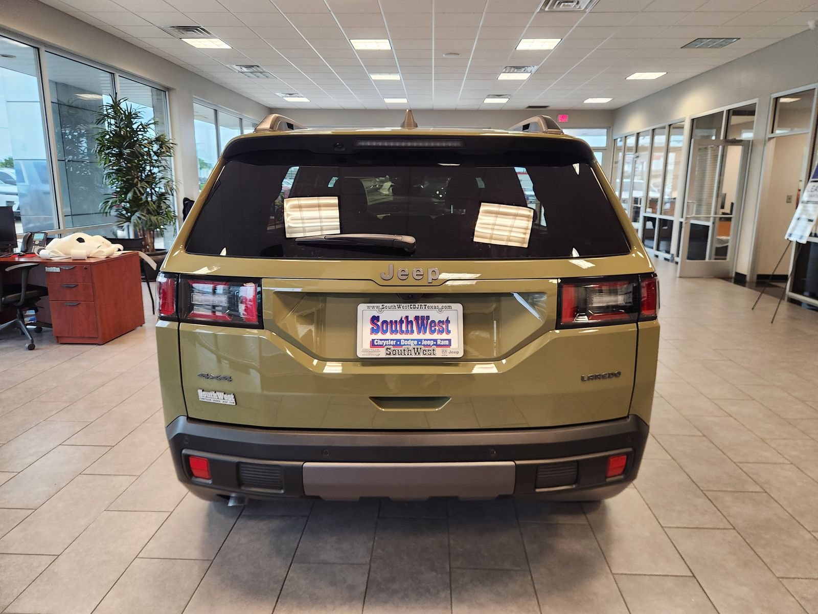 New 2026 Jeep Cherokee Laredo AWD/4WD image 8
