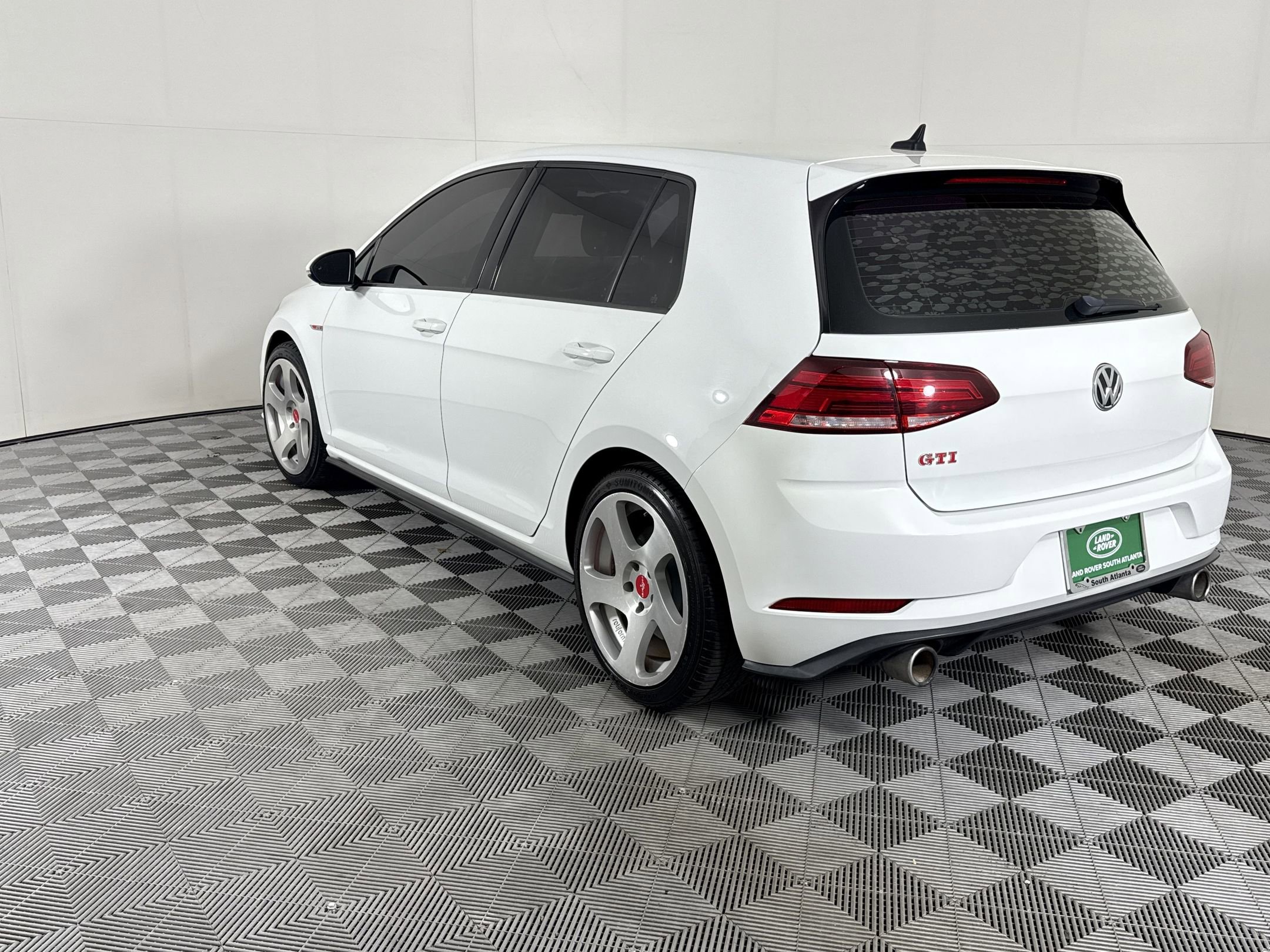 Used 2020 Volkswagen GTI S FWD image 3