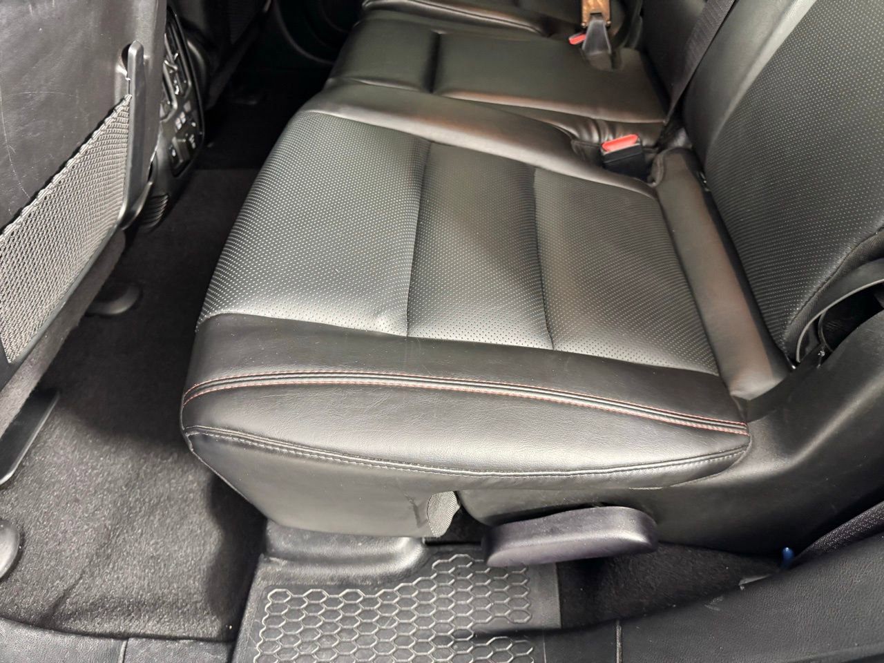 Used 2025 Dodge Durango GT image 26