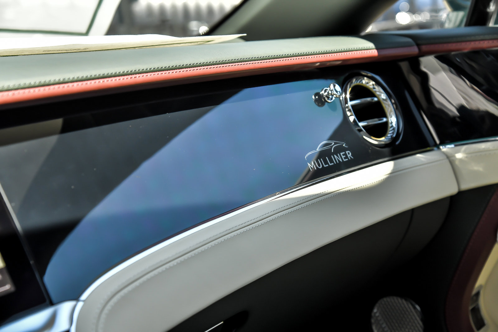 Used 2024 Bentley Continental GT Mulliner image 50