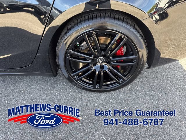 Used 2021 Maserati Ghibli S Q4 AWD/4WD image 14
