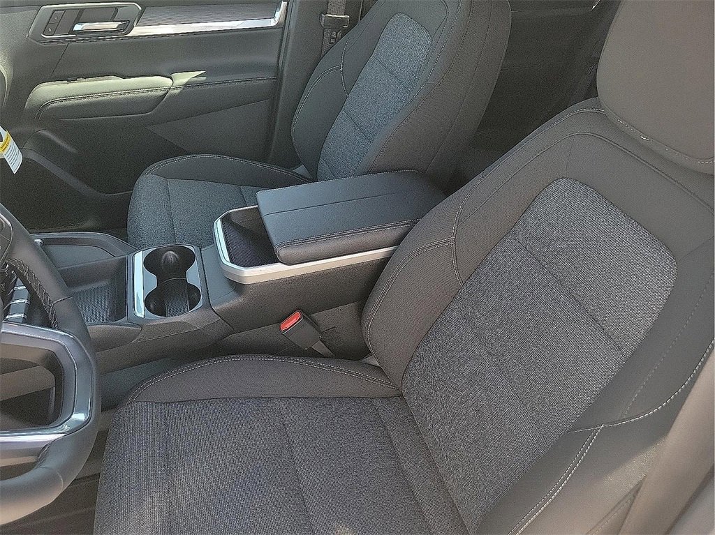 New 2026 GMC Terrain Elevation image 14