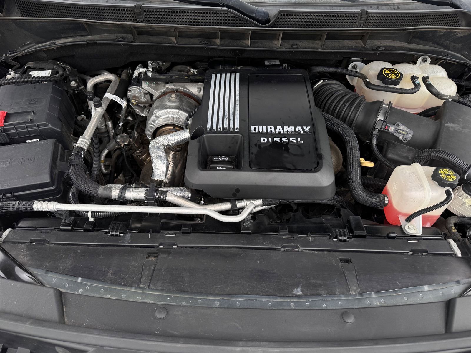 Used 2021 GMC Yukon XL SLT w/ SLT Luxury Package image 32