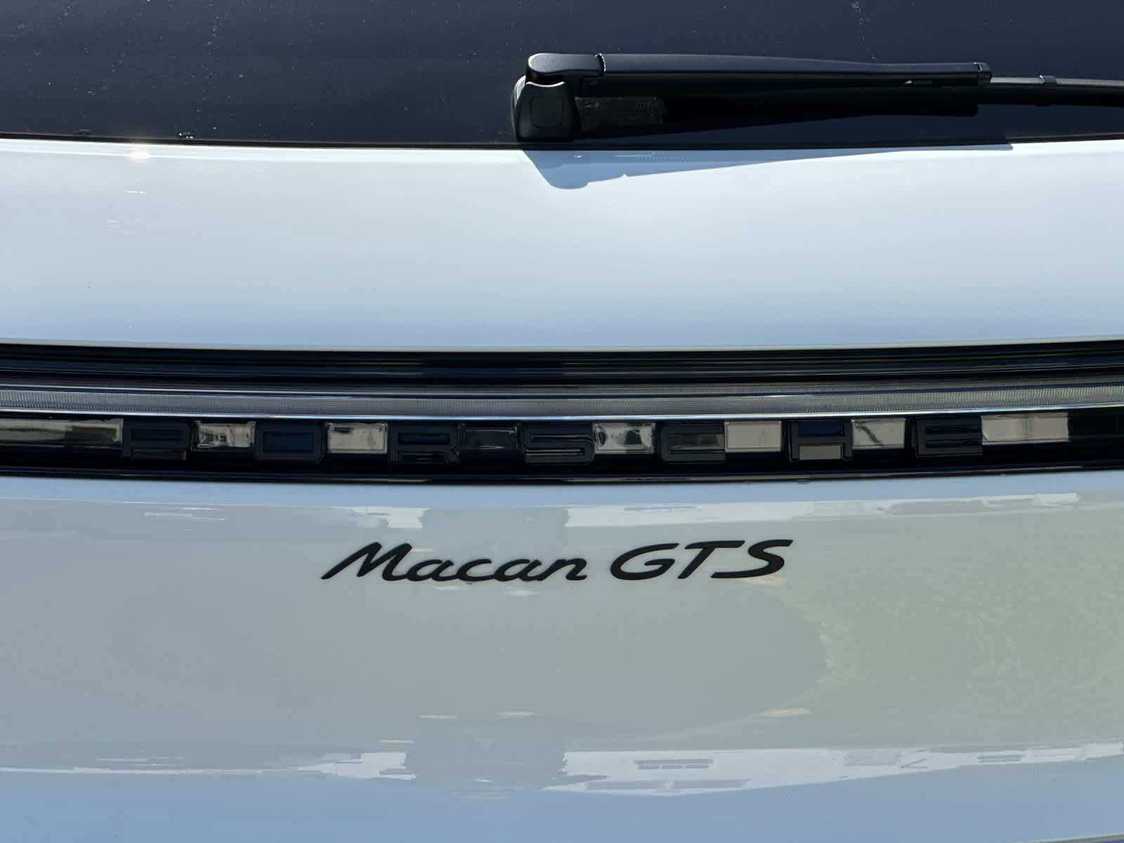 New 2026 Porsche Macan GTS AWD/4WD image 32