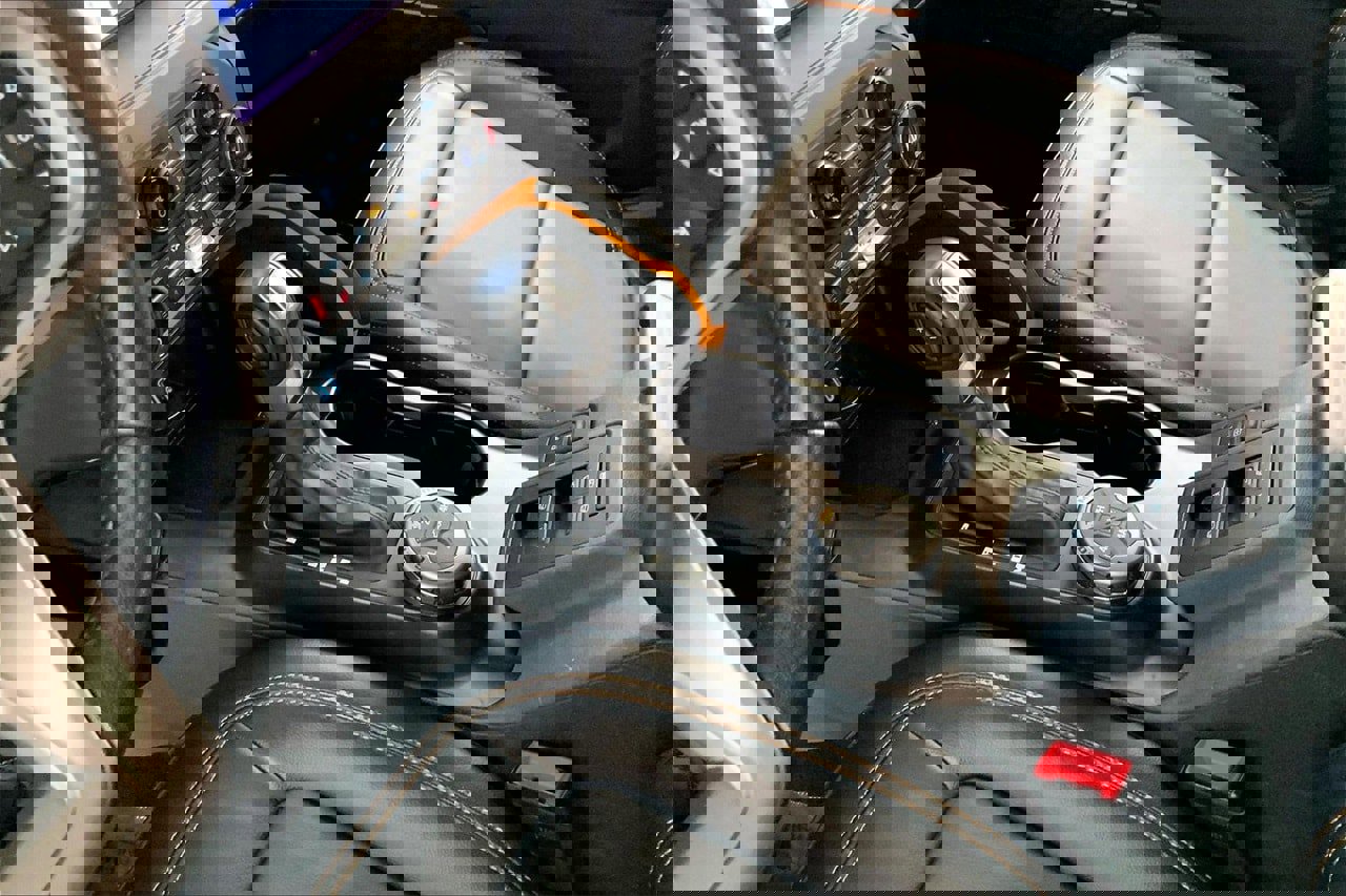 Used 2023 Ford Bronco Badlands w/ Sasquatch Package image 17