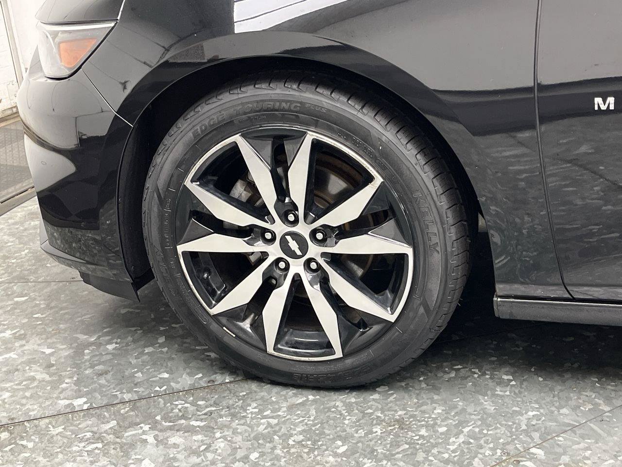 Used 2016 Chevrolet Malibu LT FWD image 28